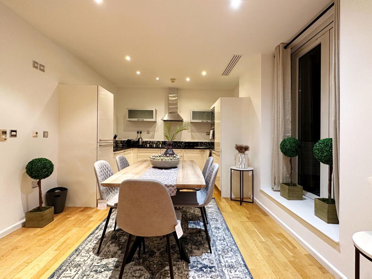 Stylish Apartment In Canary Wharf Londen Buitenkant foto