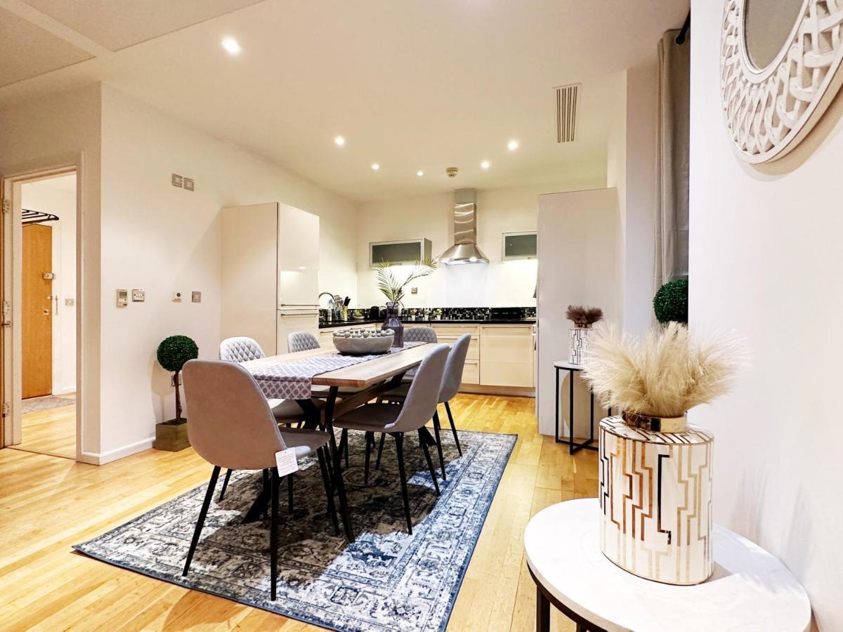 Stylish Apartment In Canary Wharf Londen Buitenkant foto